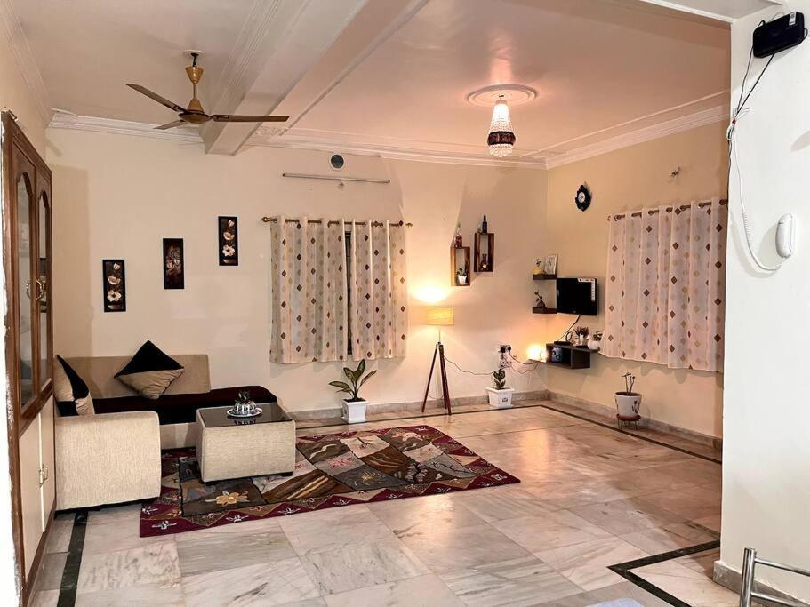Gauranga Kutir-A Spiritual Villa Retreat Bhubaneswar Exterior photo