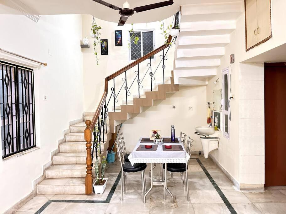 Gauranga Kutir-A Spiritual Villa Retreat Bhubaneswar Exterior photo